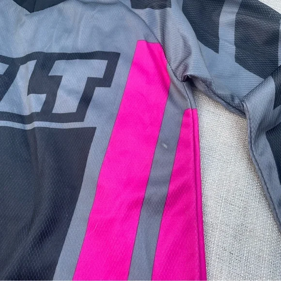 Bilt Youth Amped Evo XS Long Sleeve Dirtbike Jersey Black and Pink - Picture 4 of 6
